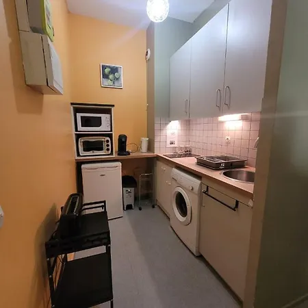 Rez De Chaussee Meuble Apartament