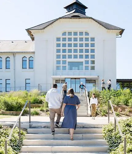 Rez De Chaussee Renove Confort A Proximite Thermes Et Casino La Roche-Posay